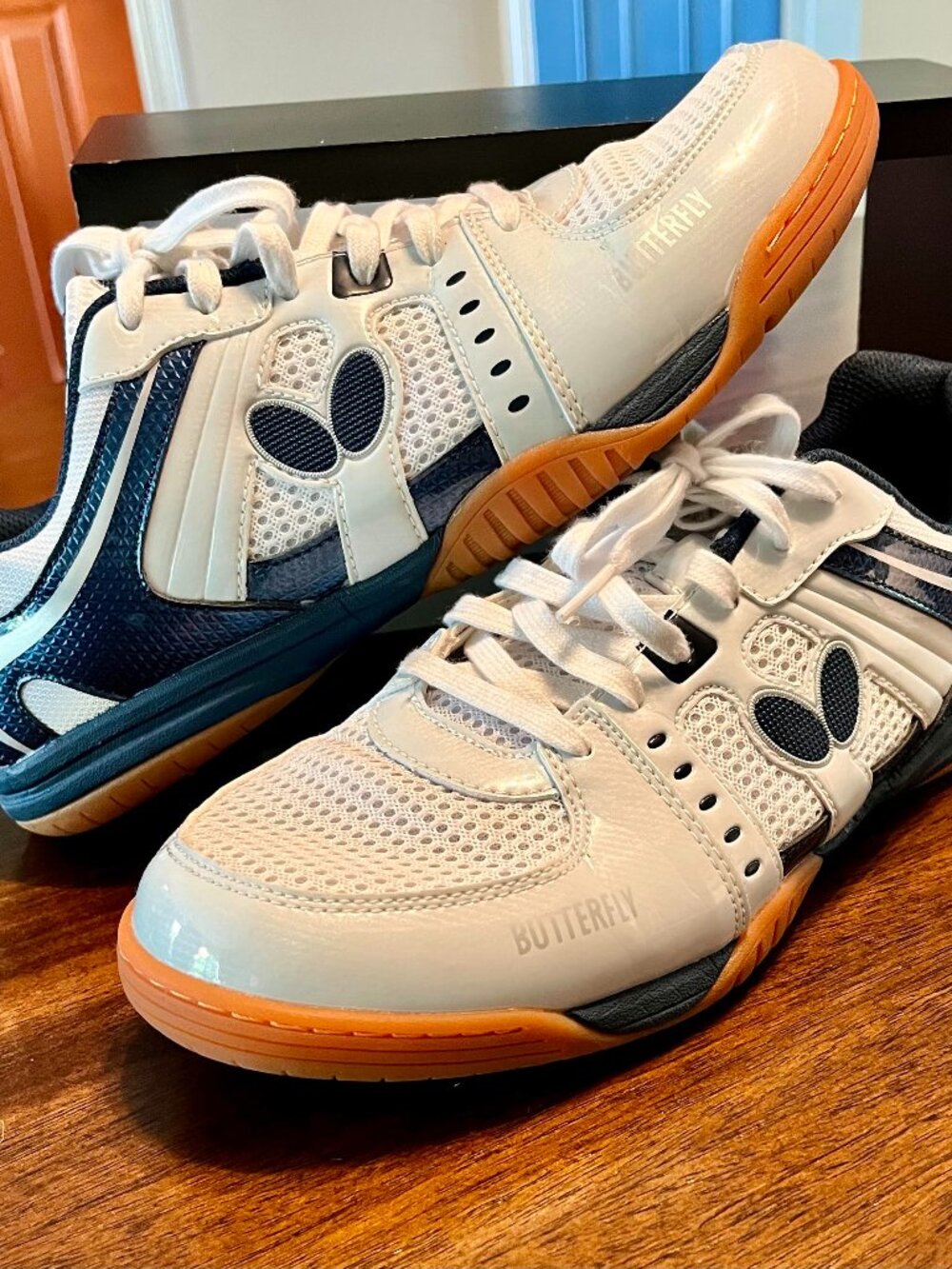 Men's Butterfly Lezoline Unizes Table Tennis Shoes White With Blue Trim 9.5-10